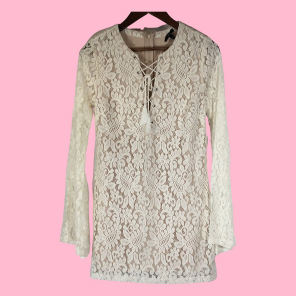 Drew Anthropologie Size Medium Cream Colored Lacey Dress